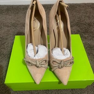 Sam Edelman Tan Deela Pumps